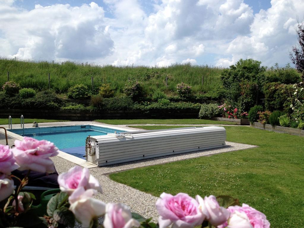 Villa With Spacious Garden Near Heeten Экстерьер фото